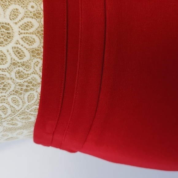 Talbots Women's Red Fabric Knit In Italy Rayon Blend Zip Back Skirt Size 8P - Picture 4 of 14